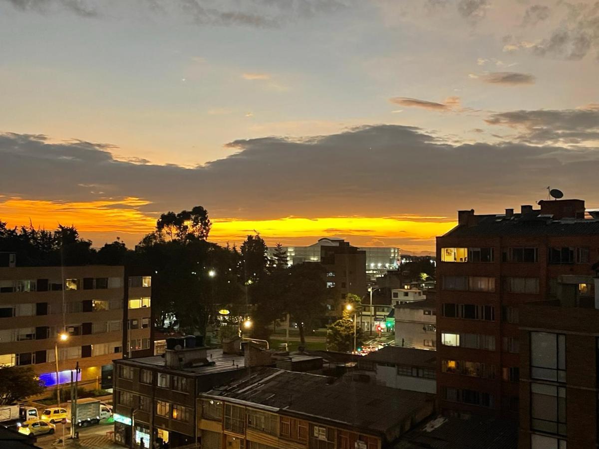 St. Louis Suites - Movistar Arena Bogotá Eksteriør billede